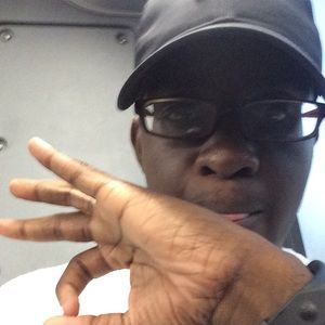 Meet your Posher, Darius